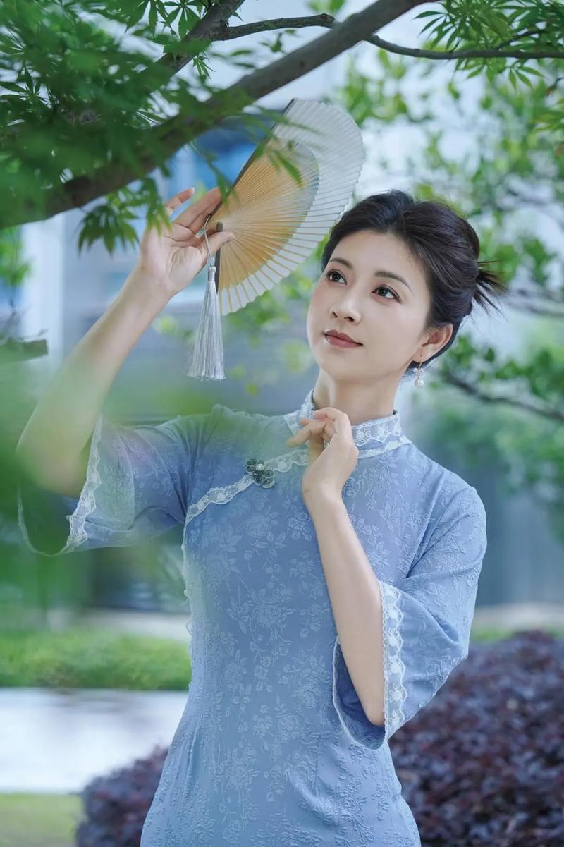 典雅端莊，如蘭綻放 斕曦（沈眉莊）商務(wù)合作邀約